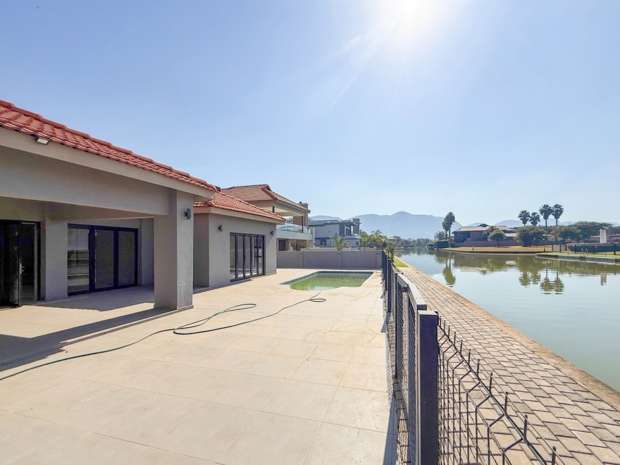 4 Bedroom Property for Sale in The Islands Estates North West